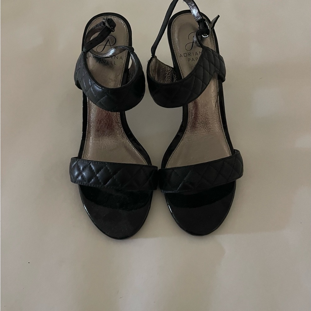 Adrianna Papell  Size 8M, Black, 3-1/2 Inch Heel